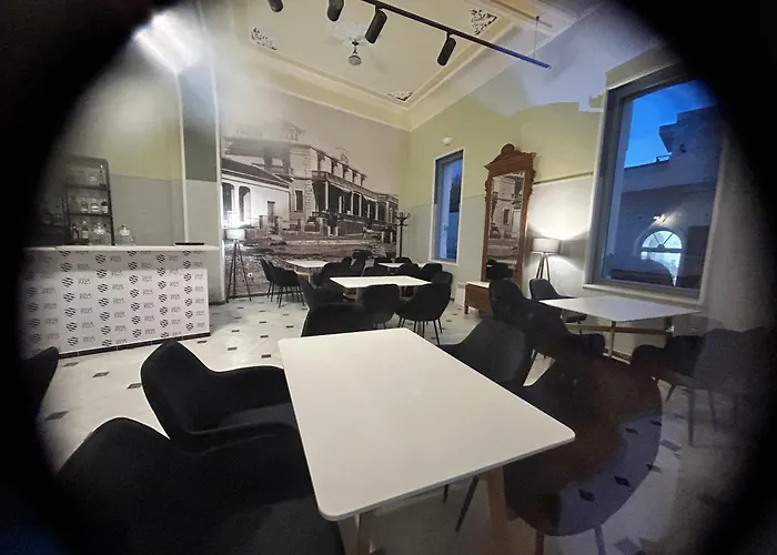 Tinion Urban Hotel