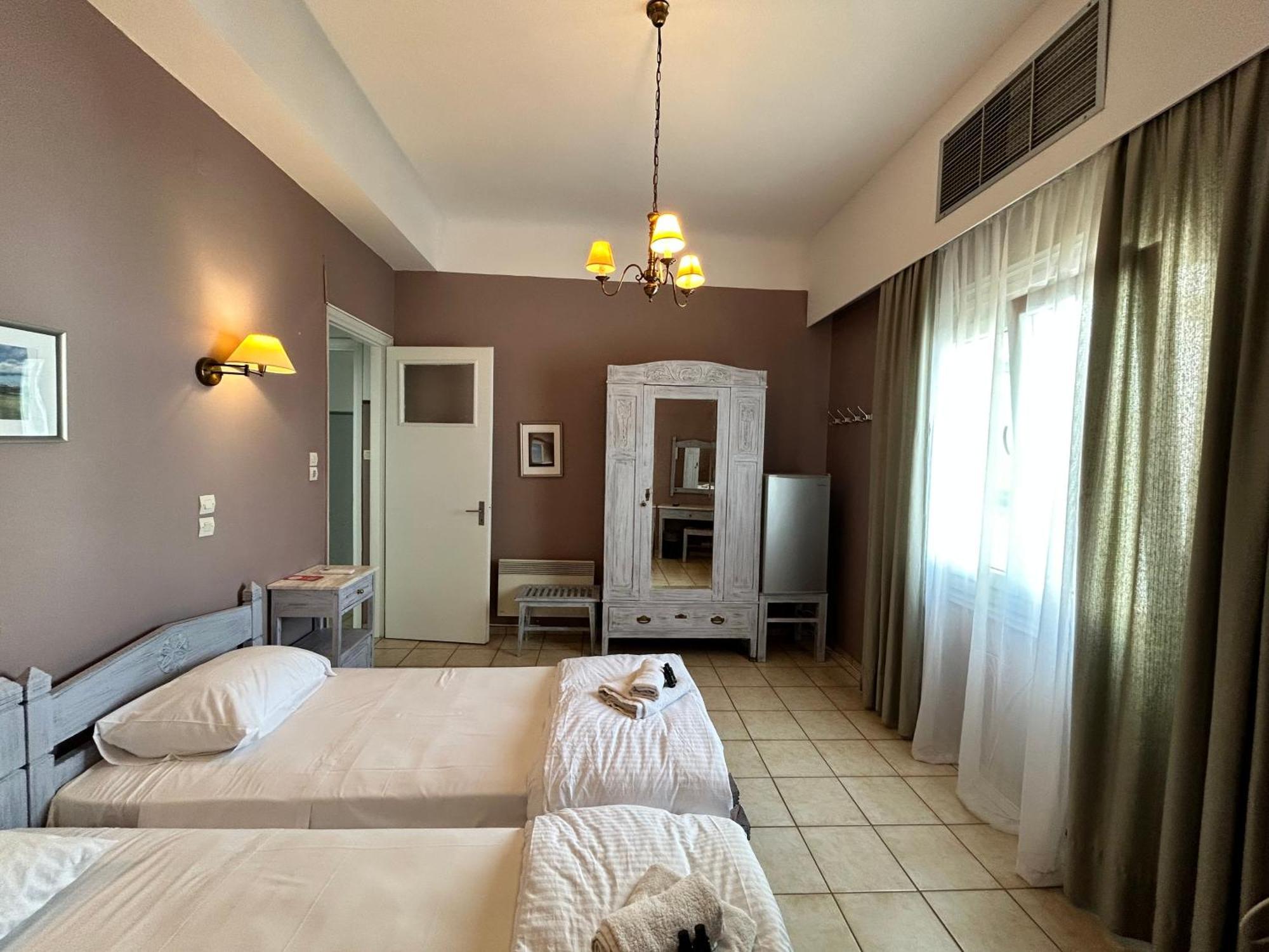 Hotel Tinion Urban Tínos