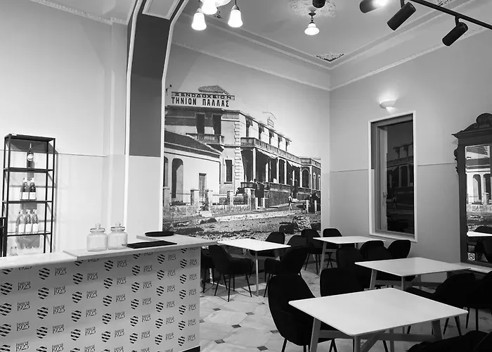 Tinion Urban Hotel