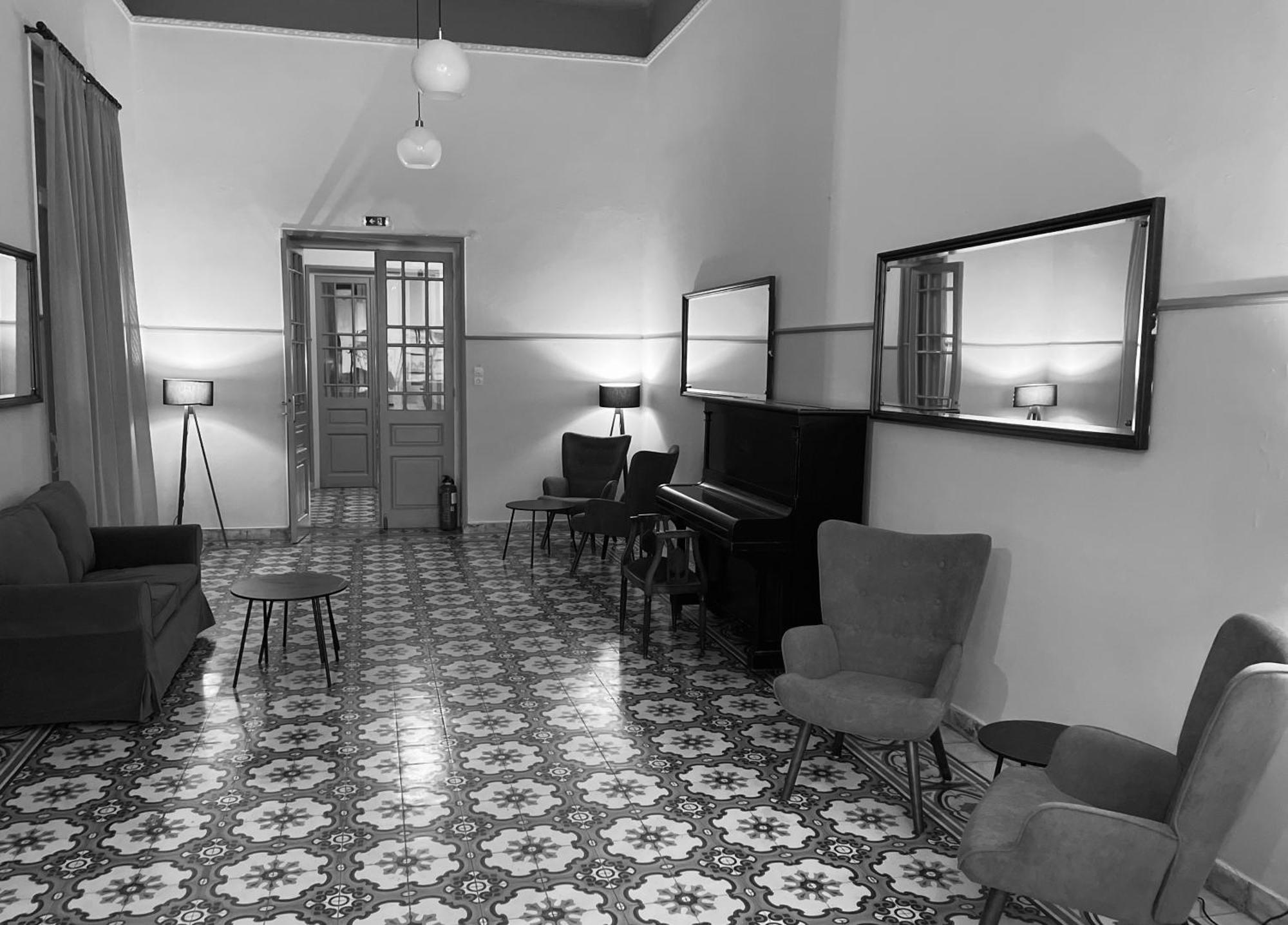 Tinion Urban Hotel